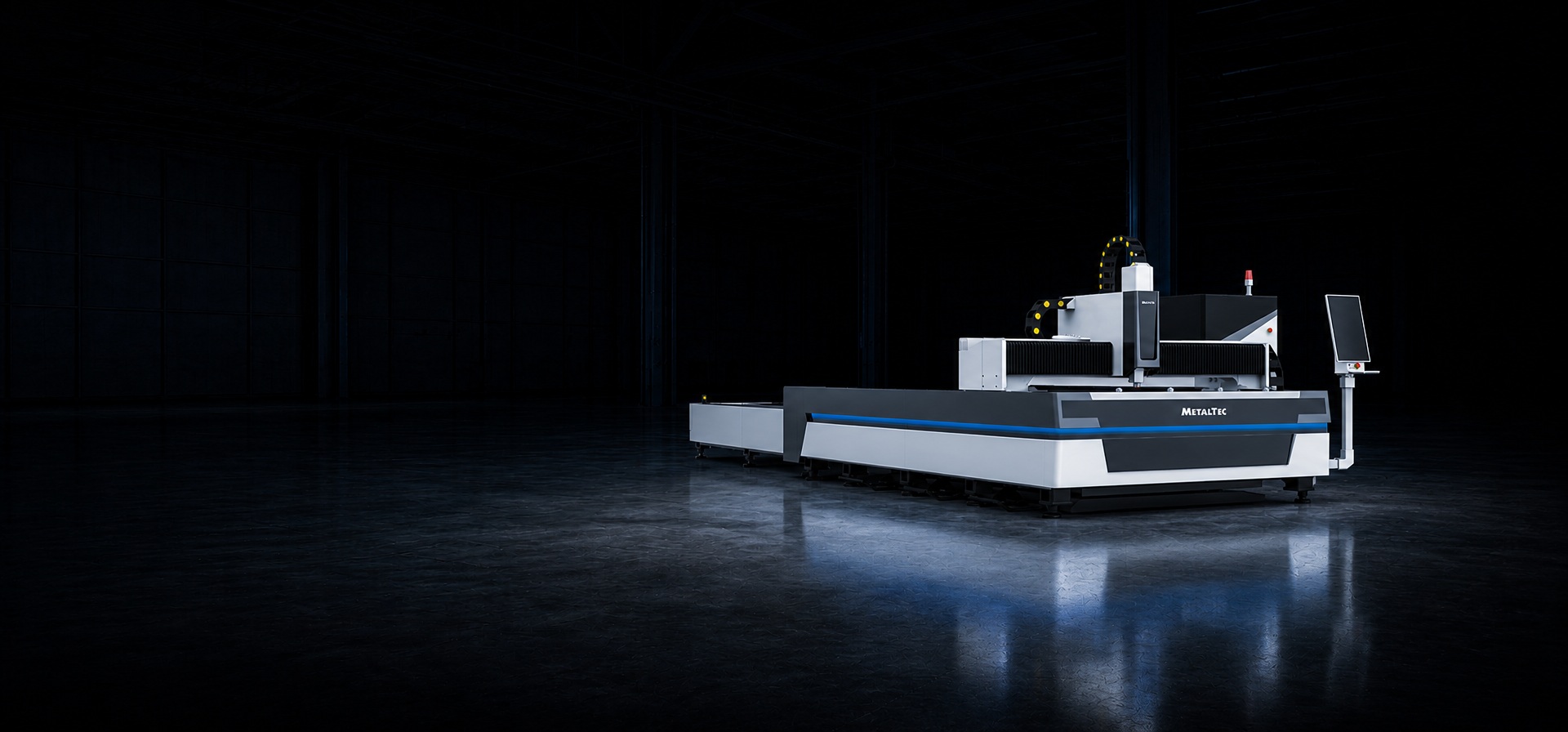Оптоволоконный лазерный станок для резки металла MetalTec 1530 E главное фото